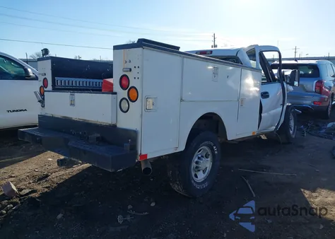 2007 Chevrolet Silverado 2500Hd Classic Work Truck from USA, damaged, VIN 1GBHC24UX7E175702